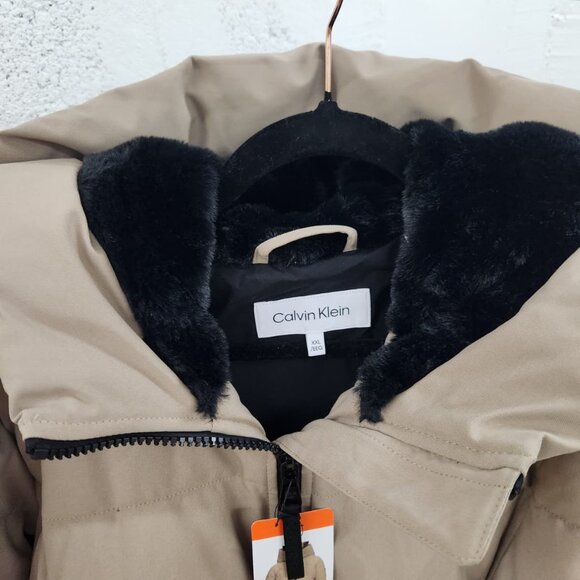 NWT Calvin Klein Women’s Faux Fur Lined Hood Oxford Puffer Jacket Tan Large - Picture 5 of 13